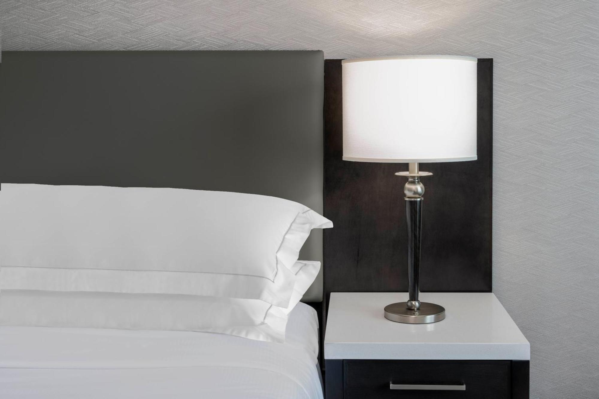 Hilton Vancouver Metrotown Burnaby Buitenkant foto